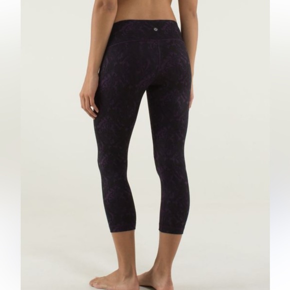 Lululemon Wunder Under Crop Leggings High-Rise Full-On Luxtreme 21" 4 - Picture 1 of 11